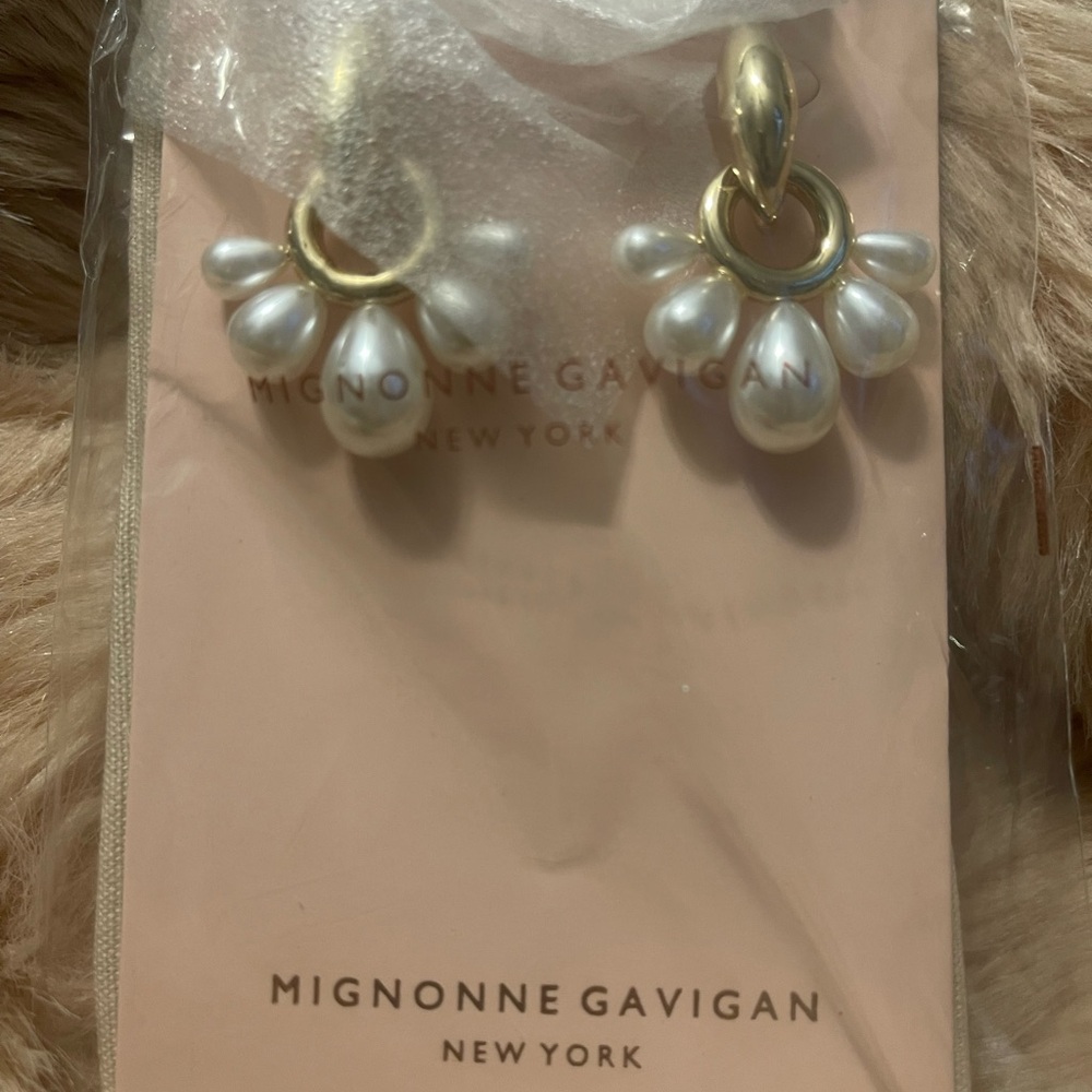 New Mignonne Gavigan Gold Tone Pearl Dangle Earrings